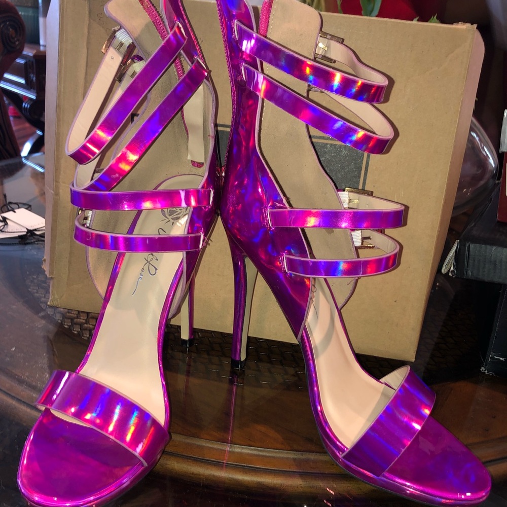 WILD ROSE PINK HEEL